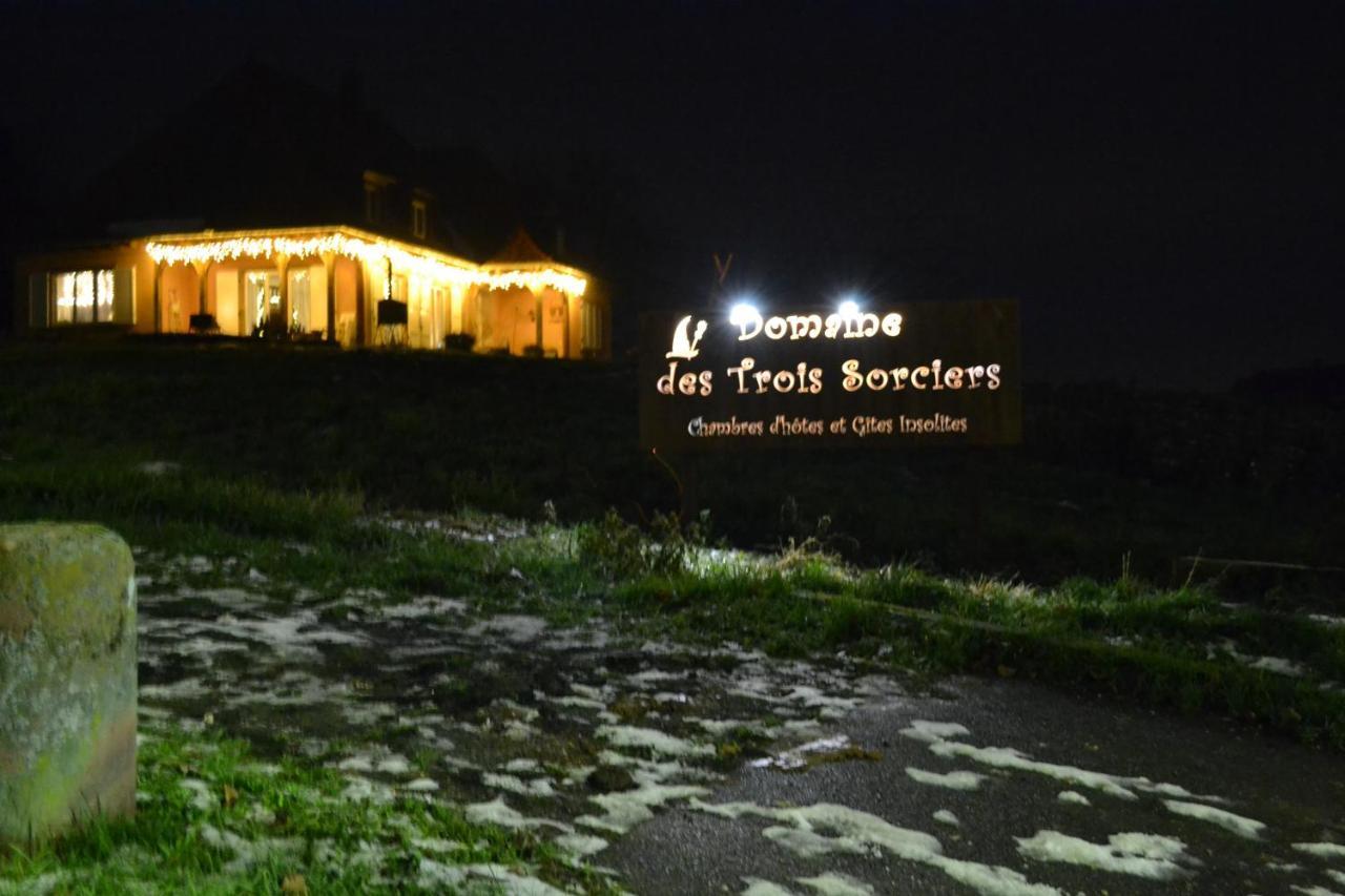 ブーウィラー Domaine Des Trois Sorciers Bed & Breakfast エクステリア 写真